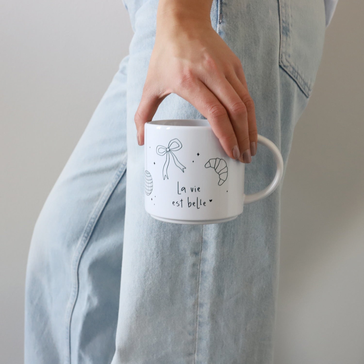 Jumbo-Tasse „La vie est belle“
