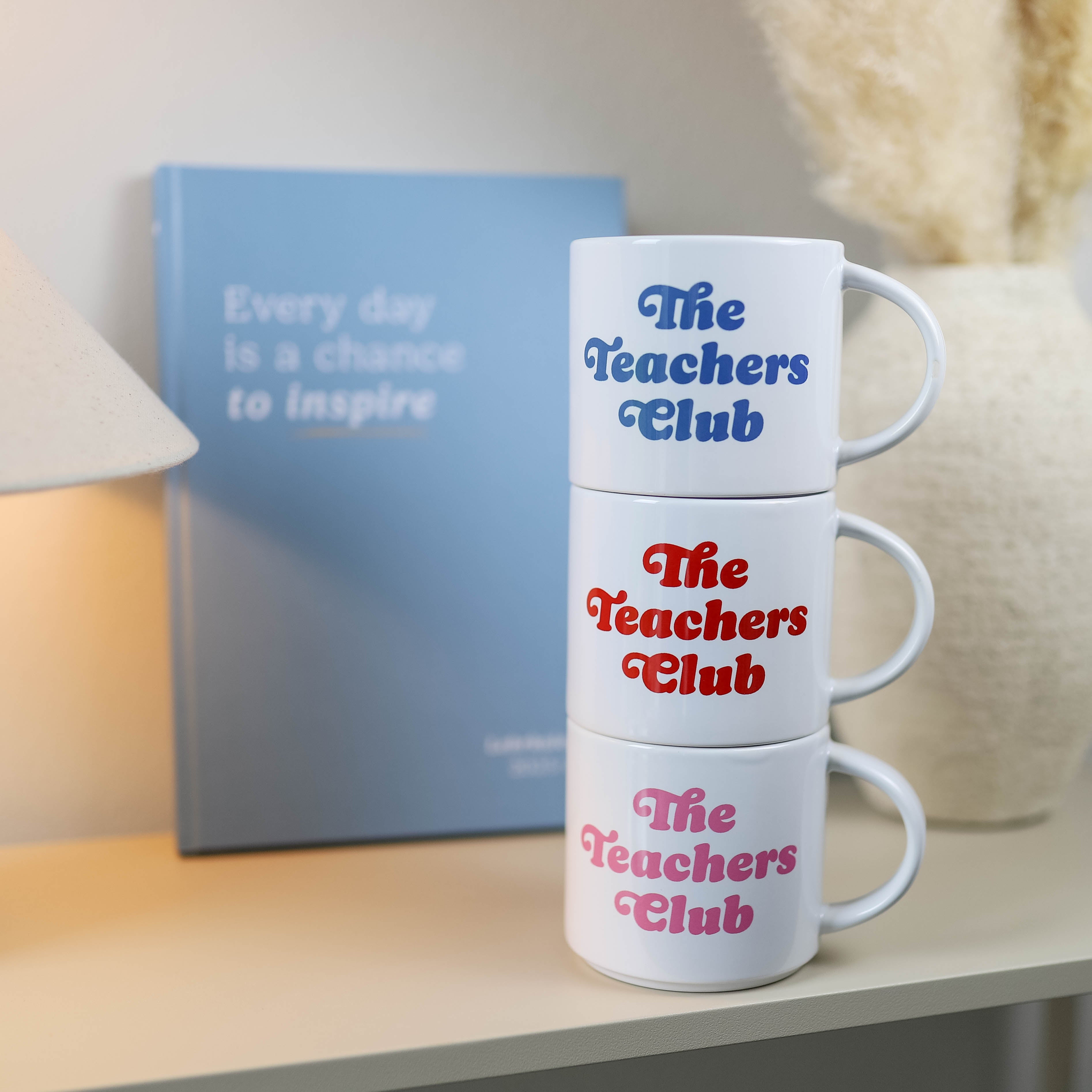 Jumbo-Tasse „The Teachers Club", blau