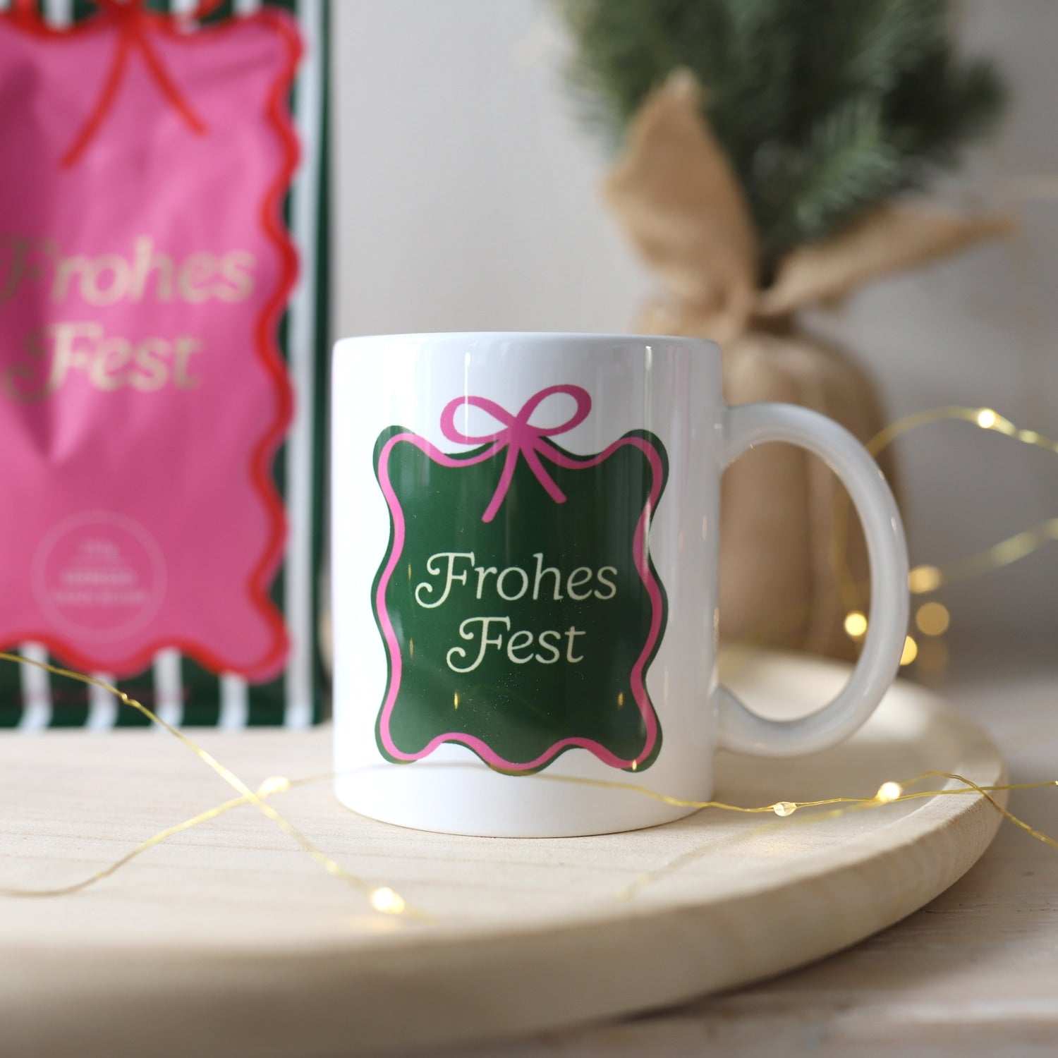 Bundle Tasse & Kaffee „Frohes Fest“, ganze Bohne, 250g