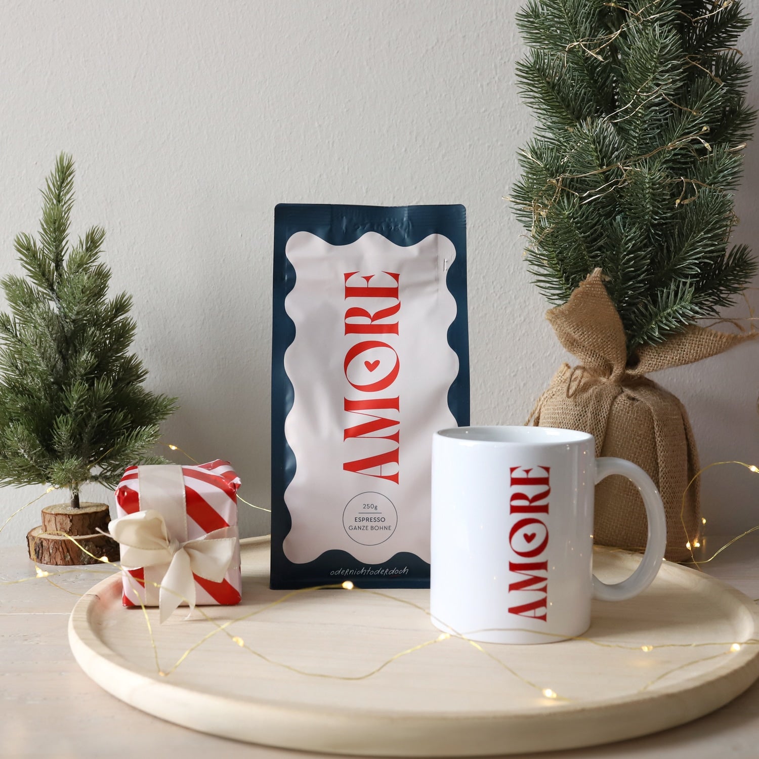 Bundle Tasse & Kaffee „Amore“, ganze Bohne, 250g