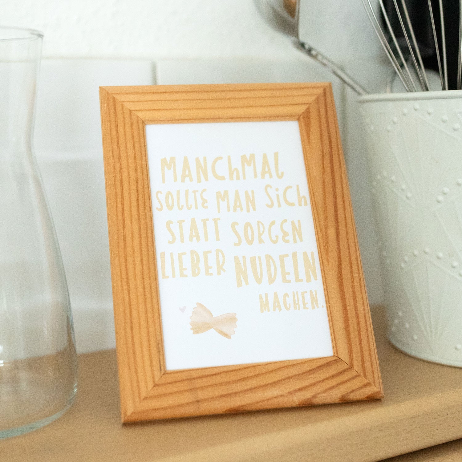 Postkarte „Statt Sorgen lieber Nudeln machen“