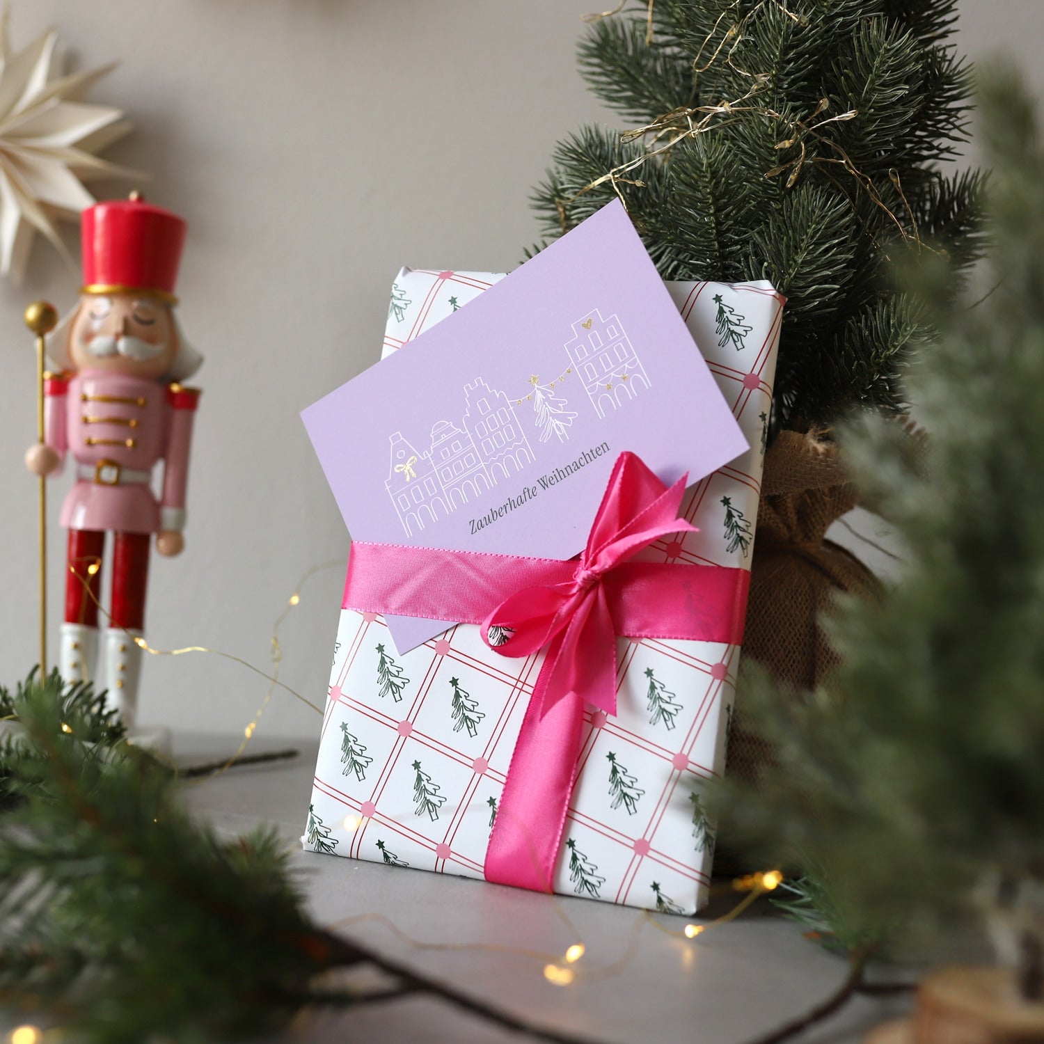 Postkarte „Zauberhafte Weihnachen“ mit Gold